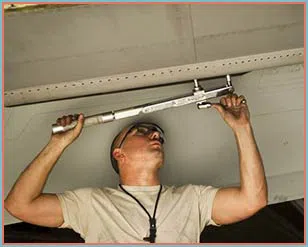 Golden Garage Door Service Chicago, IL 773-653-2606 - 10-install-cont